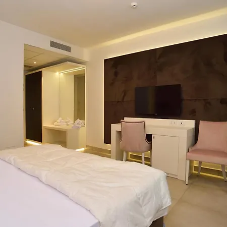 Hotel M2