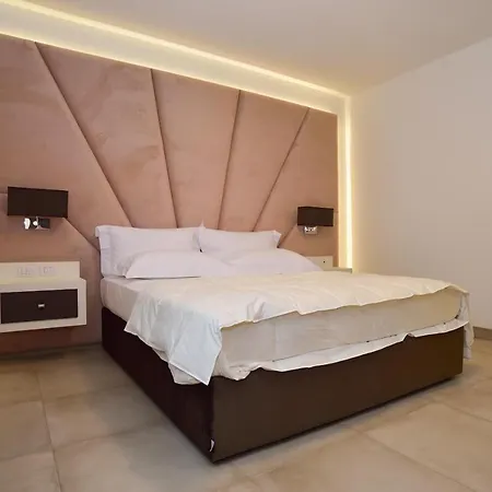 Hotel M2 4*